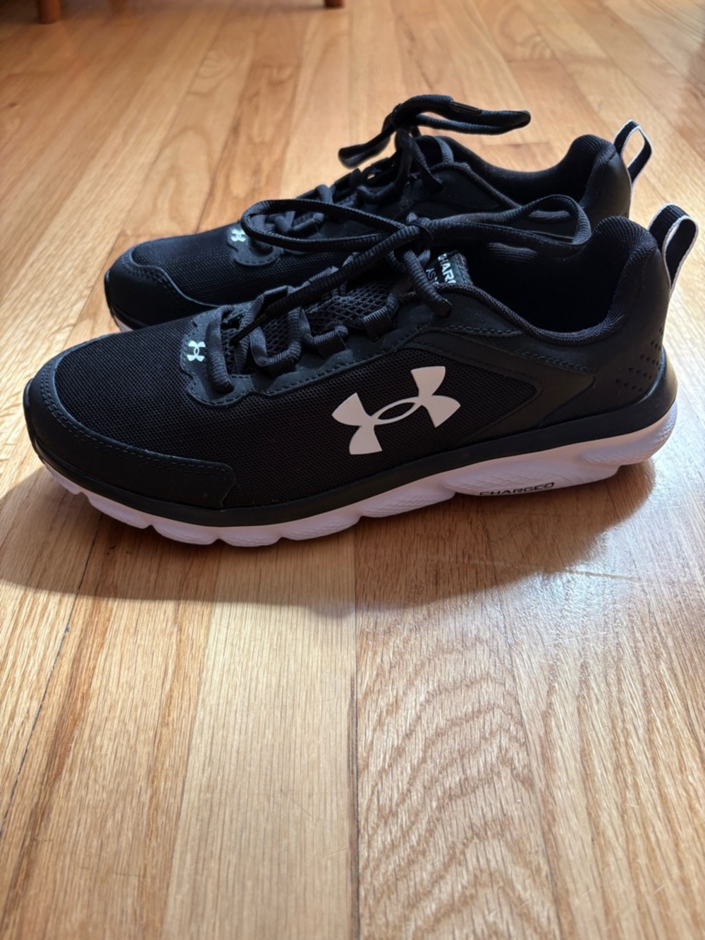 Under Armour Women’s Black Athletic Sneakers - Picture 2 of 3